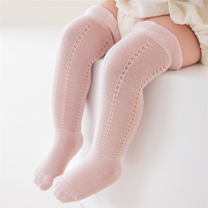 ベビー中空アウトロングソックス通気性メッシュ綿骨なしニーハイ - Baby Sock Oximeter のレビューと価格